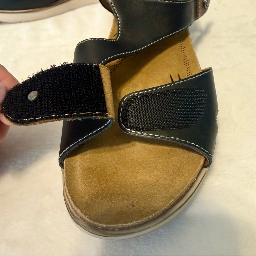 Biza Bryce NWOT Black & Brown Comfort Leather Wedge Walking Sandals Size 40 - Picture 9 of 10